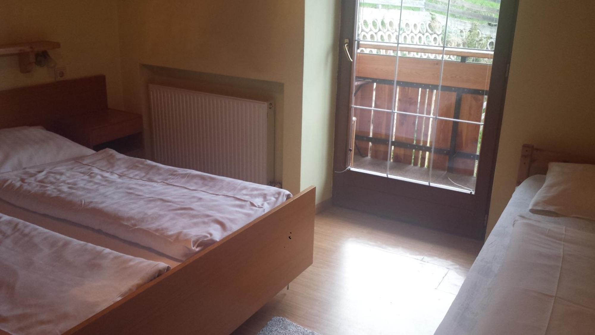 Pension Schoenblick Campo di Trens Room photo